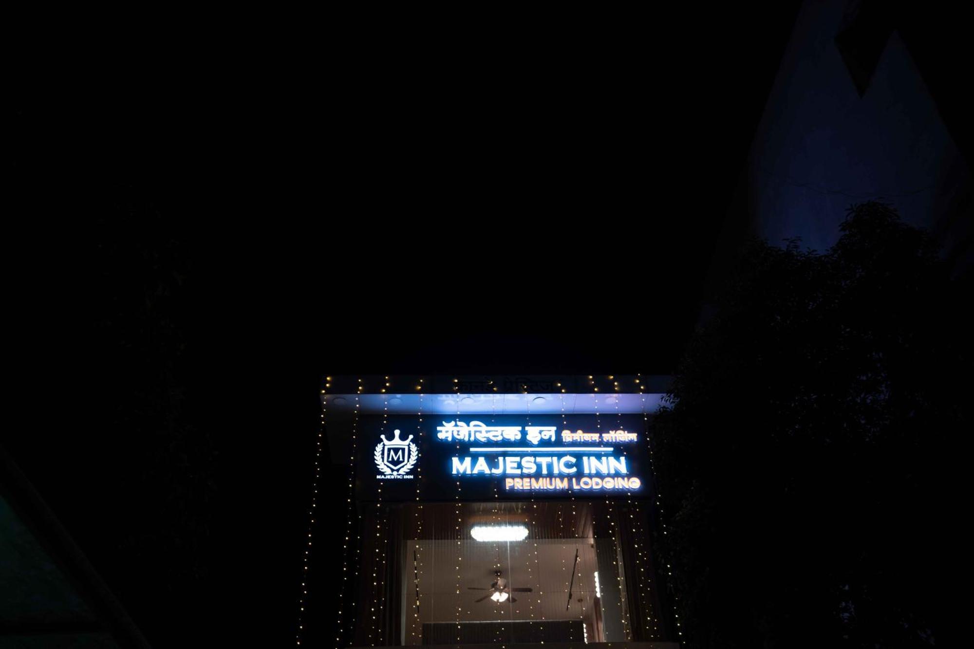 Majestic Inn Pune Exterior photo